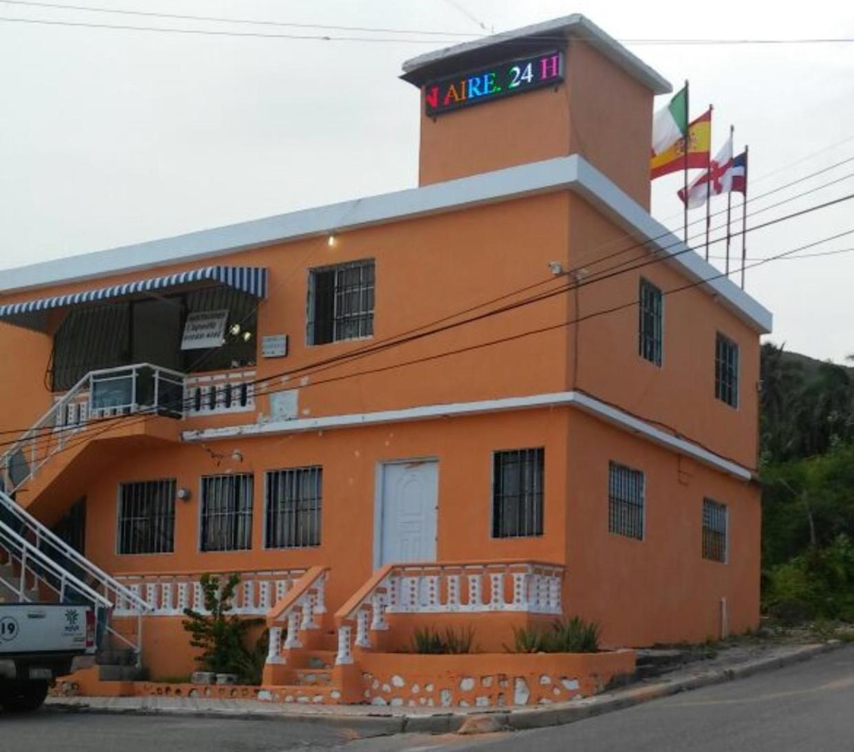 Dona Cornelia Hotel Los Patos ภายนอก รูปภาพ